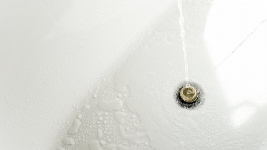 Bathtub drain